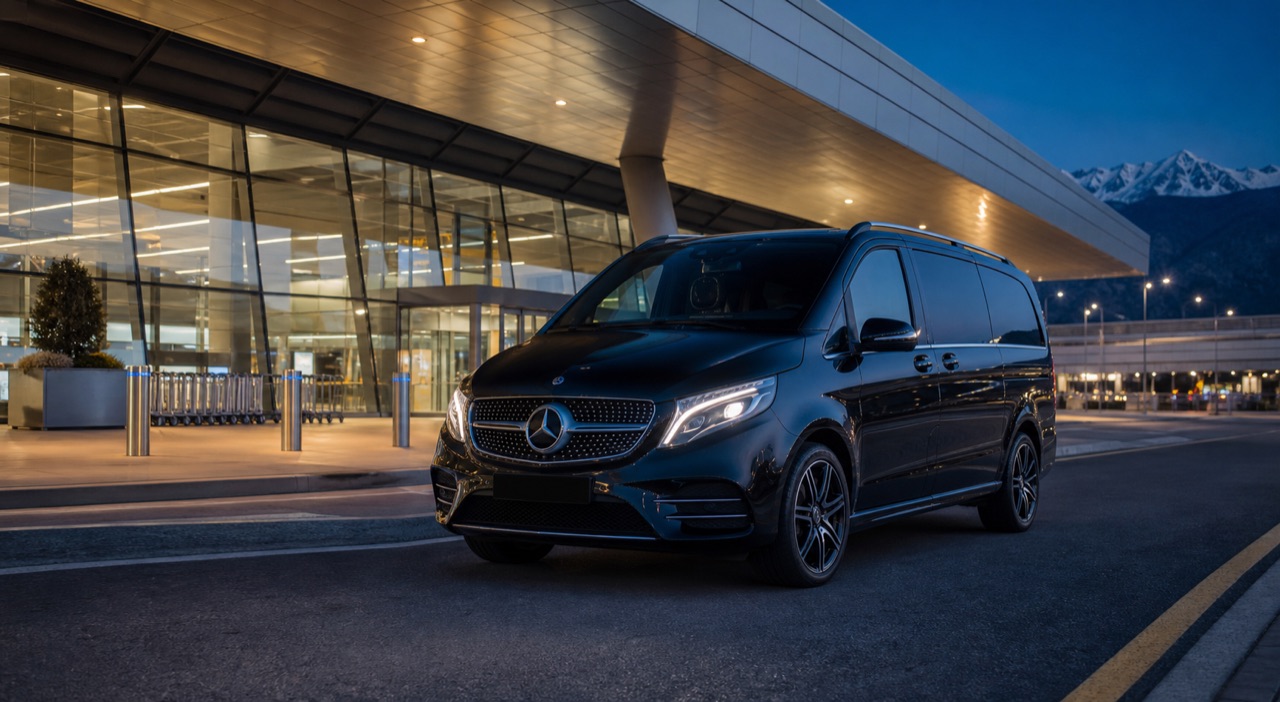 Заказать такси.  Vip и бизнес такси в Алматы. VIP такси Алматы. Заказ Vip и бизнес такси в Алматы
